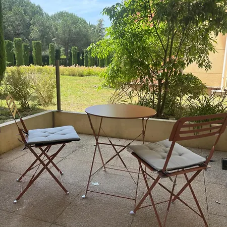 Апартаменты T2 Cosy Aeroport Toulouse