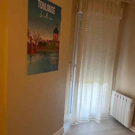 T2 Cosy Aeroport Toulouse Апартаменты Бланьяк