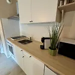 T2 Cosy Aeroport Toulouse Apartment *
